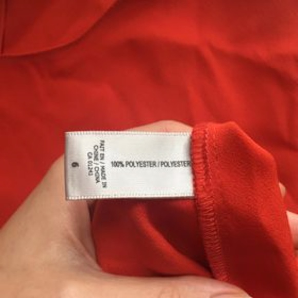 Red dress - Picture 3 of 5